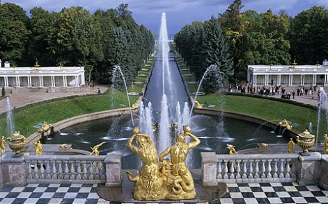 peterhof_palace.jpg